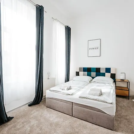 Boldogasszony Sgt 41 - Resty Apartment *